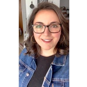 Meet your Posher, Leorah